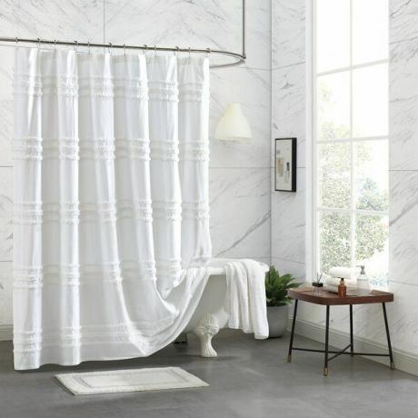 Шенилна раирана завеса за душ