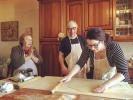 Тази баба предлага виртуални макаронени изделия да прави класове от дома си в Италия