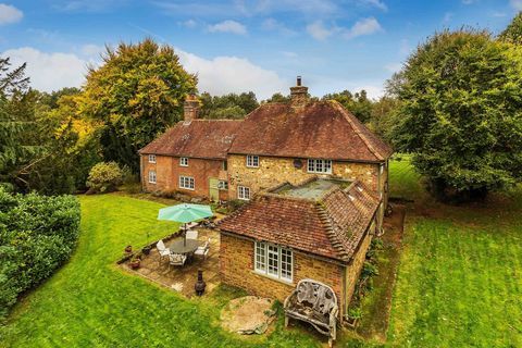 Druids - Puttenham - Surrey - front - Grantley