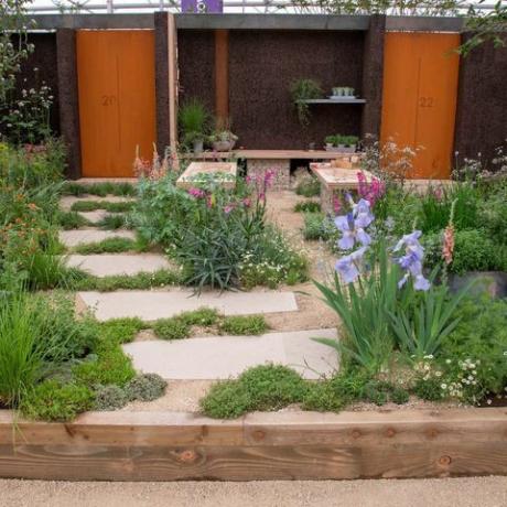Rhs Chelsea Flower Show 2022 основната революция в предната градина на изкуствата, проектирана от Анди Смит Уилямс