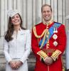 Херцогът и херцогинята на Кеймбридж изпратиха благодарствени картички за годишнината им добре пожелани