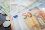 Най-доброто време за закупуване на евро? Защо трябва да купувате валутата си сега, ако отивате на почивка това лято