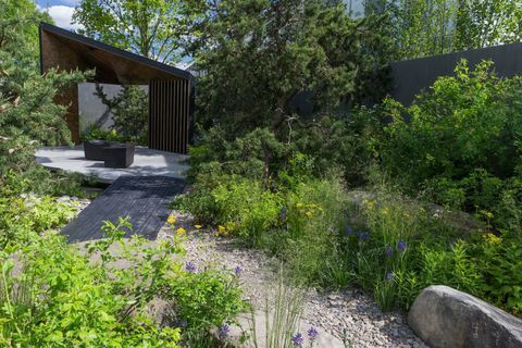 Royal Bank of Canada Garden. Проектиран от: Шарлот Харис. Спонсорира: Royal Bank of Canada. RHS Chelsea Flower Show 2017