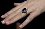 Годежният пръстен със сапфир на принцеса Даяна: История и противоречия