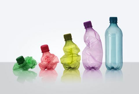 пластмасови шишета