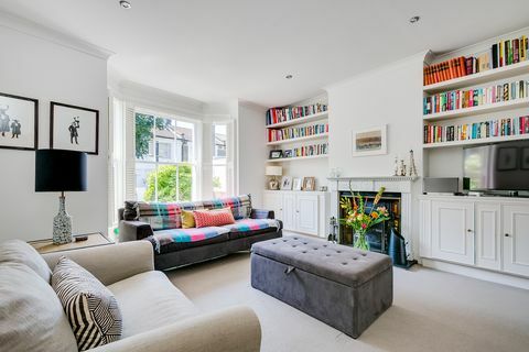 John's Hill Grove - Wandsworth - салон - Savills