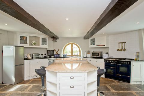 Patcham Mill - Брайтън - кухня - Hamptons International