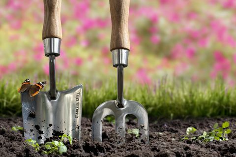 Пролетно градинарство - копаене