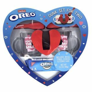 Oreo Couples Dunk Set Heart Box