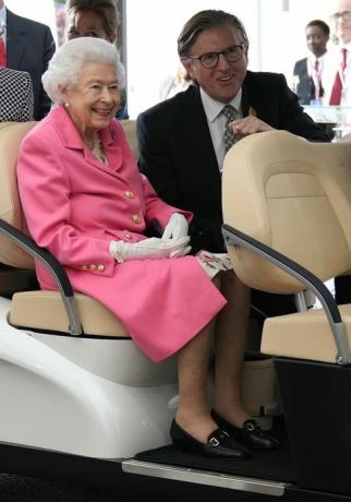 кралица елизабет на изложението на цветя в челси 2022 г