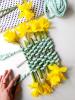Този художник прави великолепни тъкани, като използва Wildflowers - и вие също можете!