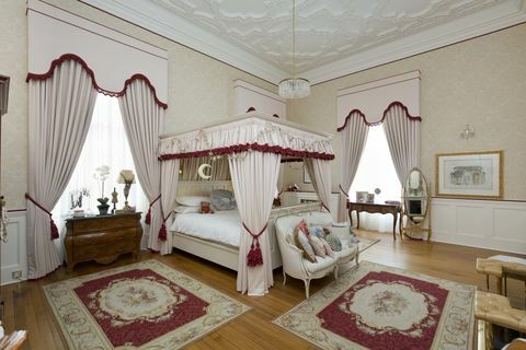 Спалня апартамент Whittingehame House Strutt and Parker