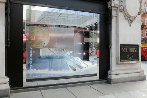 Selfridges Коледен дисплей на прозореца, Лондон Оксфорд Стрийт