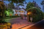 Бившата къща в Лос Анджелис на Одри Хепбърн за продажба на $ 14 милиона