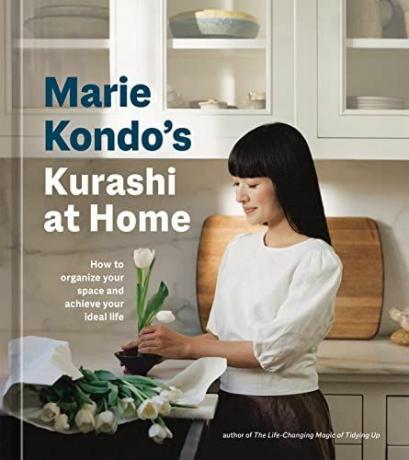 Кураши у дома на Мари Кондо: Как да организирате пространството си и да постигнете идеалния си живот (променящата живота магия на подреждането)