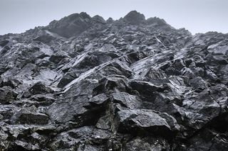 Гледка на планинско изкачване, Гребен на Черен Куилин, остров Скай