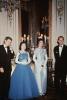 „Короната“ превъплъщава кралицата като ревнива на Джаки Кенеди в Нова серия